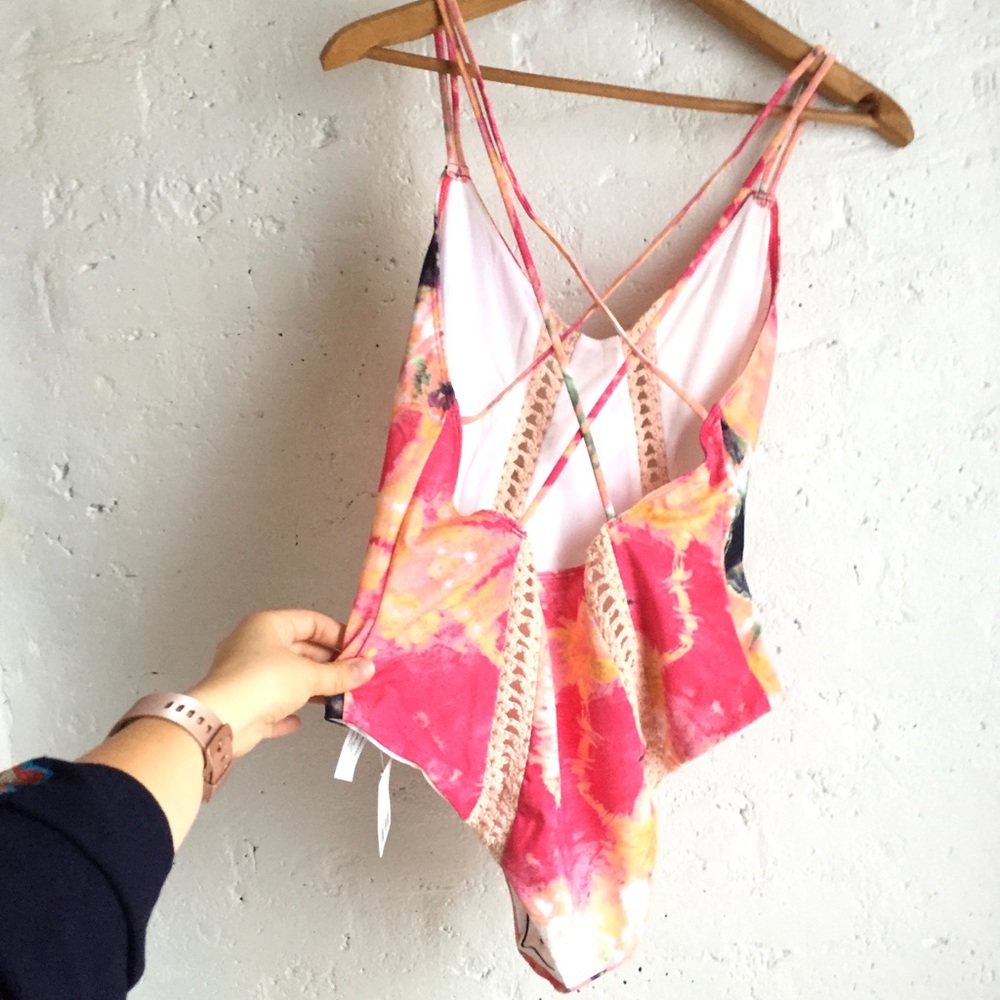NWT Urban Outfitters Micah Crochet tie dye swim - Picture 5 of 8